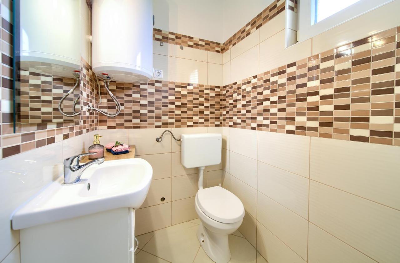 Malinska -Krk Apartment Bagian luar foto